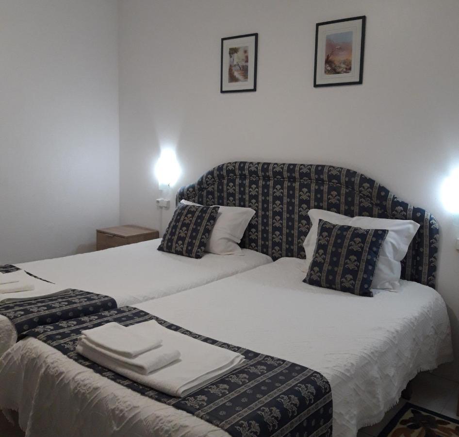 Residencial Antonio Mocisso Guesthouse 埃尔瓦斯 外观 照片