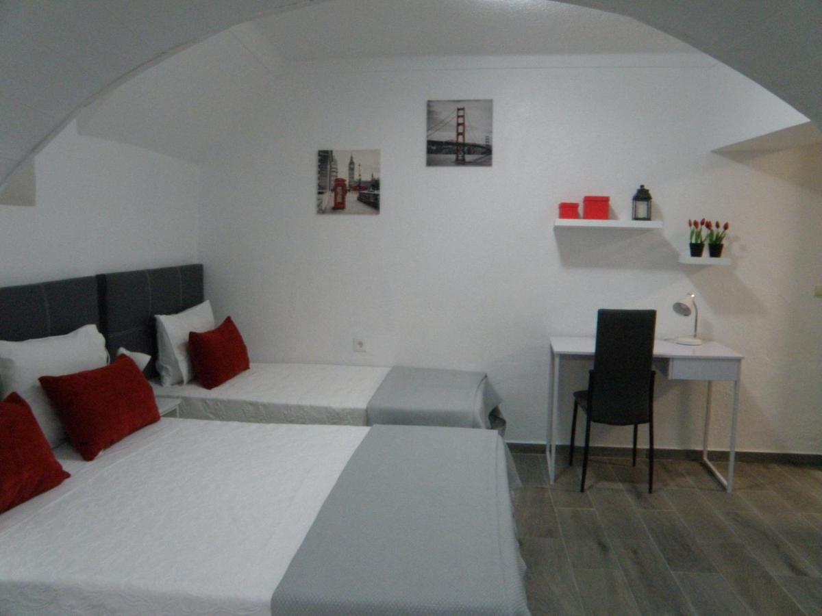 Residencial Antonio Mocisso Guesthouse 埃尔瓦斯 外观 照片