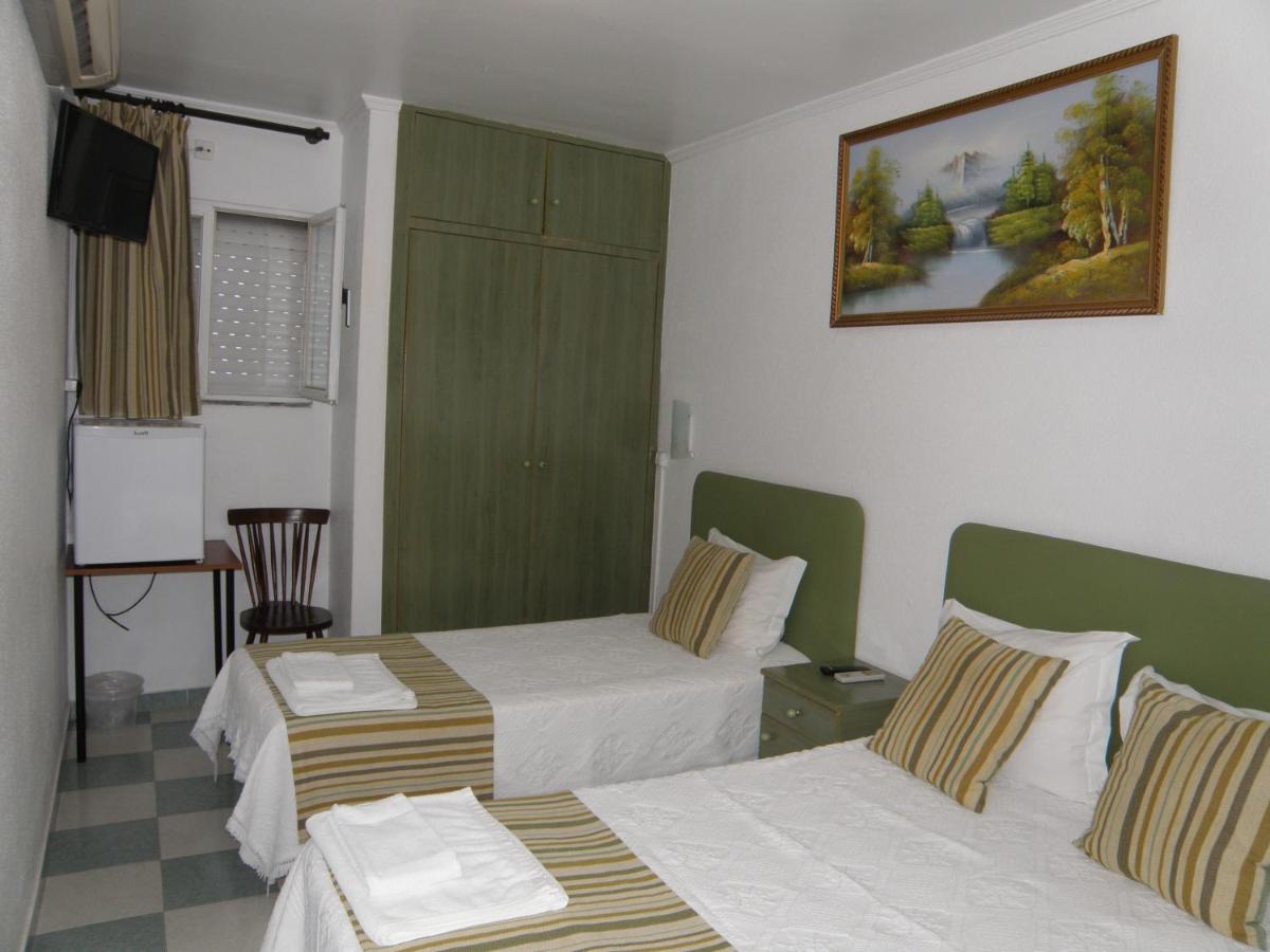 Residencial Antonio Mocisso Guesthouse 埃尔瓦斯 外观 照片