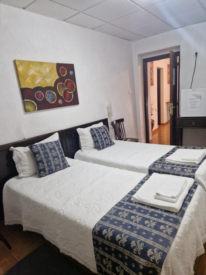 Residencial Antonio Mocisso Guesthouse 埃尔瓦斯 外观 照片