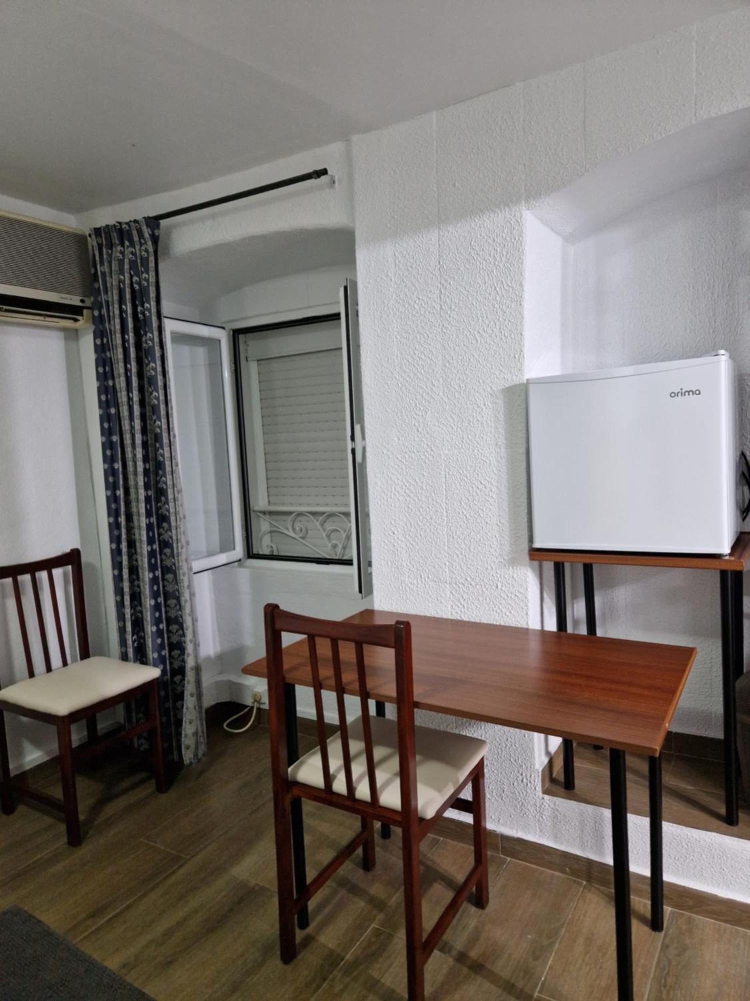 Residencial Antonio Mocisso Guesthouse 埃尔瓦斯 外观 照片