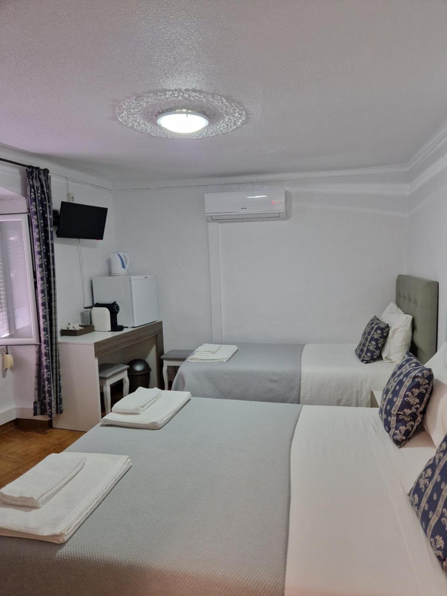 Residencial Antonio Mocisso Guesthouse 埃尔瓦斯 外观 照片