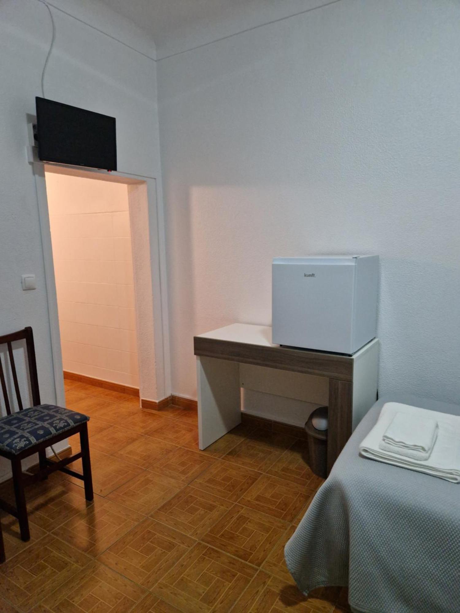 Residencial Antonio Mocisso Guesthouse 埃尔瓦斯 外观 照片