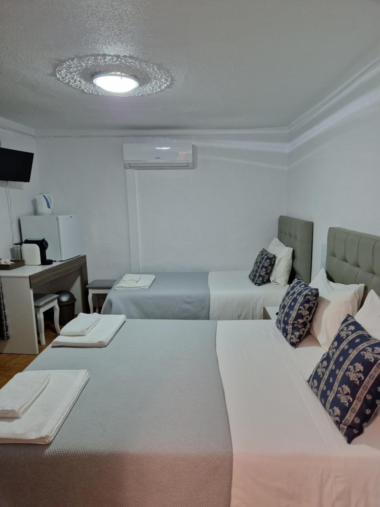 Residencial Antonio Mocisso Guesthouse 埃尔瓦斯 外观 照片