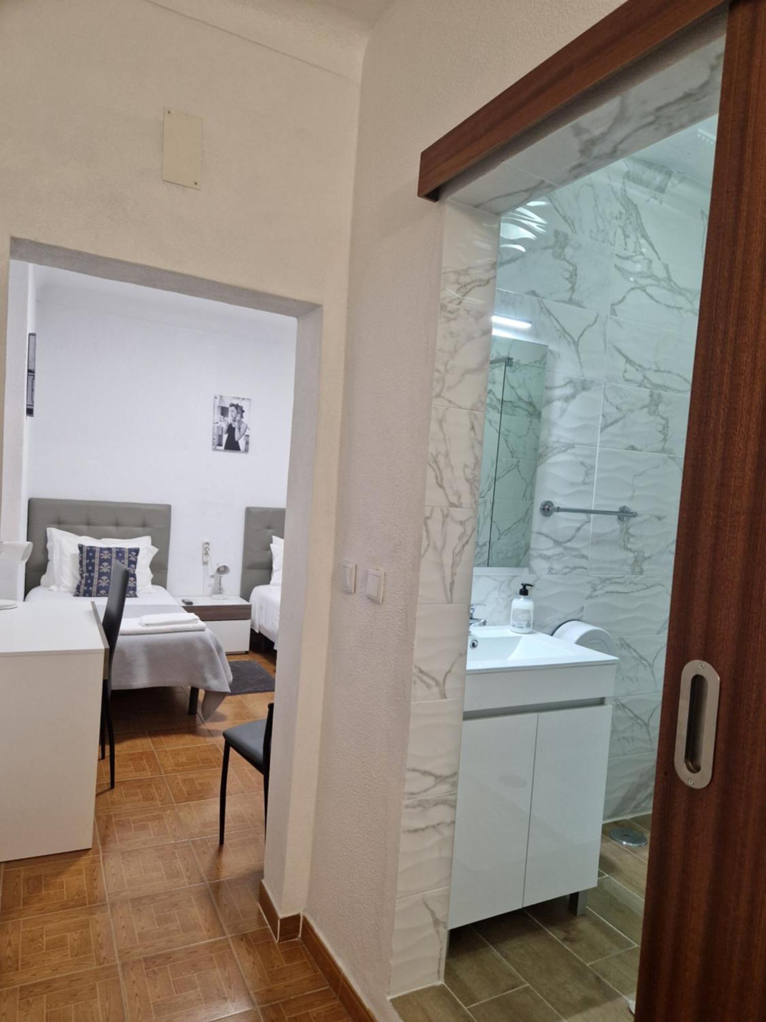 Residencial Antonio Mocisso Guesthouse 埃尔瓦斯 外观 照片